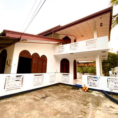 Moragalla Dilu Villa Beruwala Ngoại thất bức ảnh