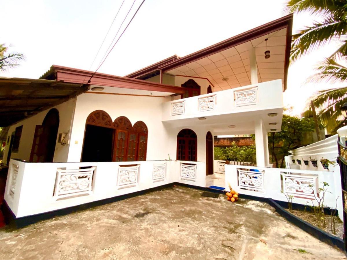 Moragalla Dilu Villa Beruwala Ngoại thất bức ảnh